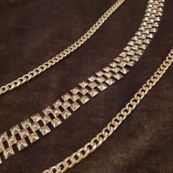 Rose Gold Chain Necklace - Picture 3 of 7